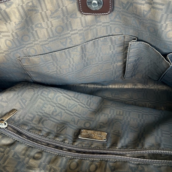 Plastic Coated Silk Ferragamo Tiger Tote - Picture 12 of 12